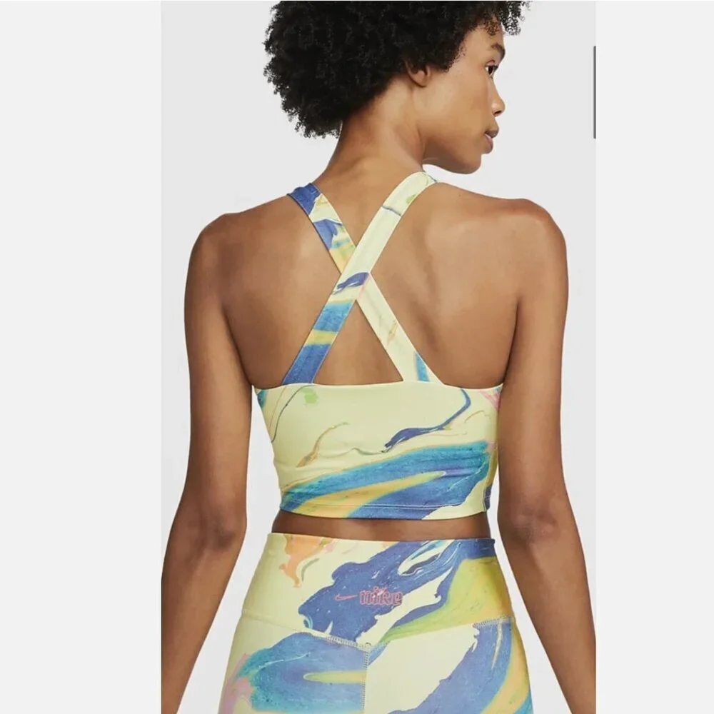 Nike Aurora Women's Cropped Marbled Tank. Size Large. MSRP $60. Athletic Running